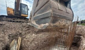 Muere trabajador de la Presa Santa María en accidente con retroexcavadora en Escuinapa