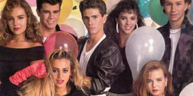 ¿Te habías dado cuenta del oscuro significado de esta popular canción de Timbiriche?