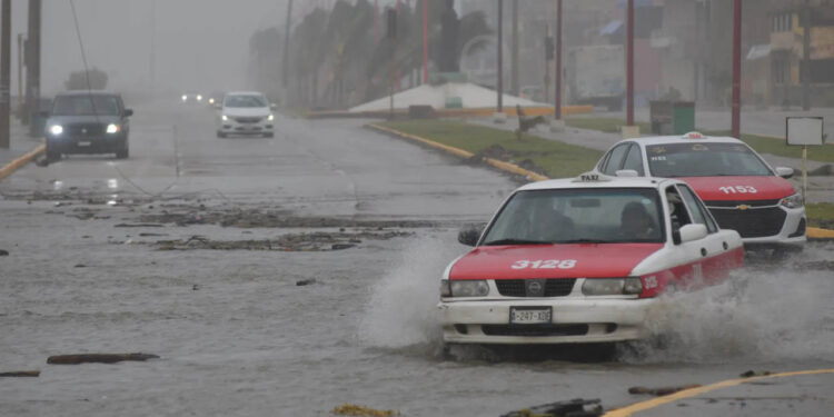‘Milton’ ocasionará lluvias muy fuertes en seis estados