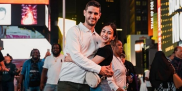 Adrián Marcelo y su esposa, Karina Puente, esperan a su primer bebé, aseguran