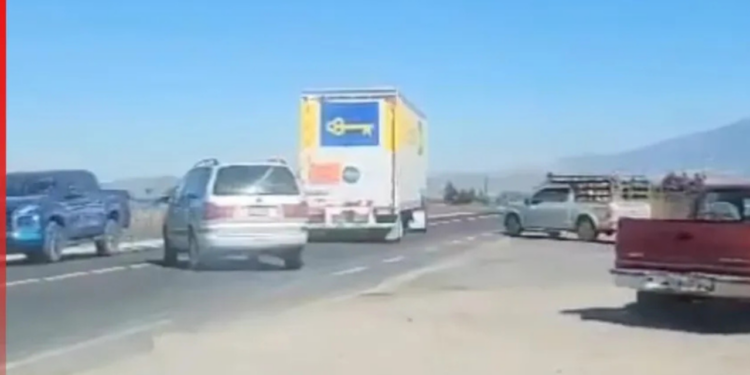 Captan robo a tráiler de Coppel en Puebla; acusan que la Policía ‘no hace nada’