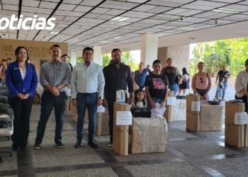 Emprendedores de abarrotes y estéticas se benefician con el Programa “Capital Semilla”