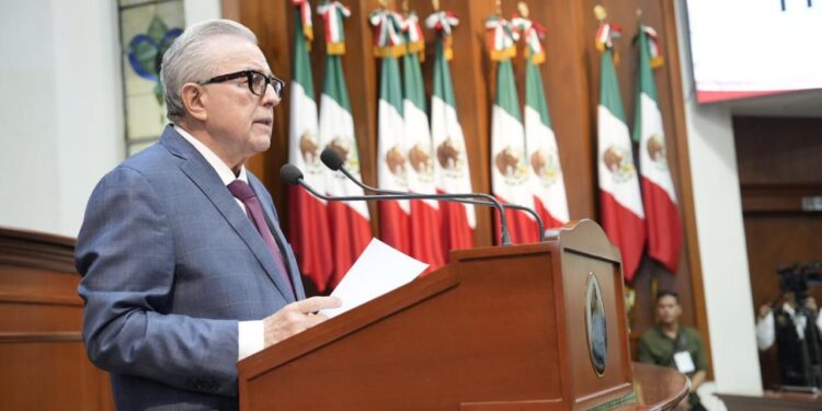 Gobernador Rubén Rocha solicita SAT tres años para saldar la deuda fiscal heredada por la administración anterior