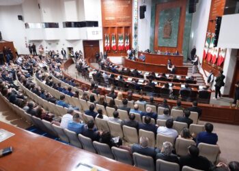 Tras trecer informe de labores de Rocha Moya, diputados presentan sus posicionamientos