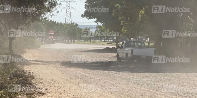 Se cumplen 126 días de que se anunció reencarpetar tramo de Av. De Las Torres por construcción del puente de la Colosio
