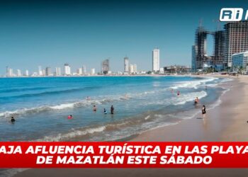 Baja afluencia turística en las playas de Mazatlán este sábado