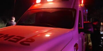 Localizan cuerpo envuelto en plástico a orillas de la carretera en San Ignacio