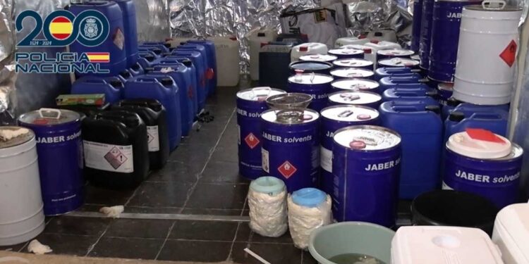 Así eran los laboratorios del químico de los ‘Chapitos’ en España