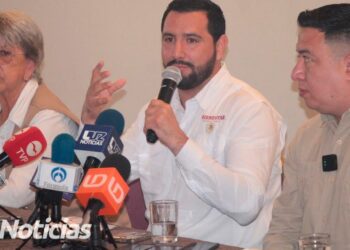 Programas Bienestar provee de Chips de conectividad a estudiantes en Mazatlán