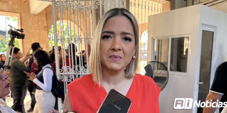 Mazatlán suma 3 policías ejecutados en 15 días; Estrella Palacios dice que el puerto está tranquilo