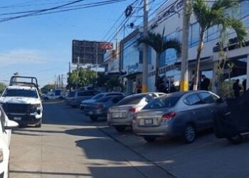 Hombre es baleado en el mercado el Conchi en Mazatlán