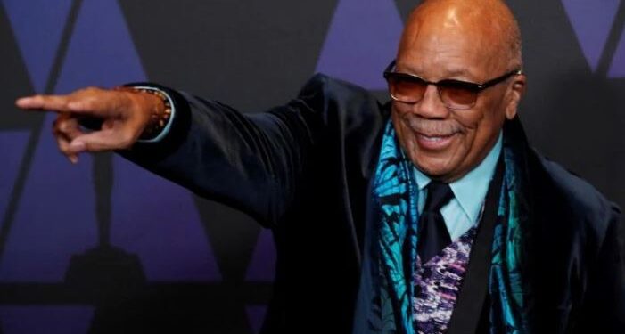 Quincy Jones recibe un Óscar honorífico póstumo durante la gala de los Governors Awards