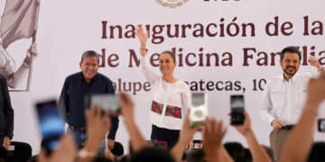 Claudia Sheinbaum promete un sistema de Salud universal