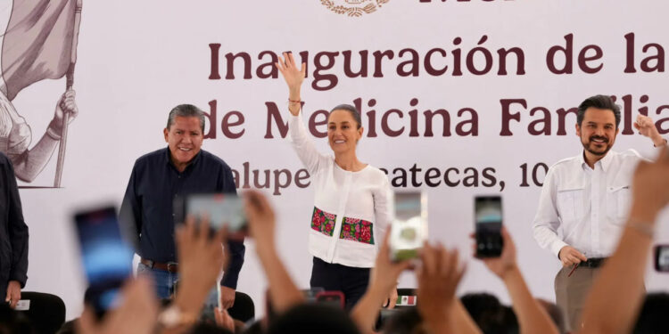 Claudia Sheinbaum promete un sistema de Salud universal