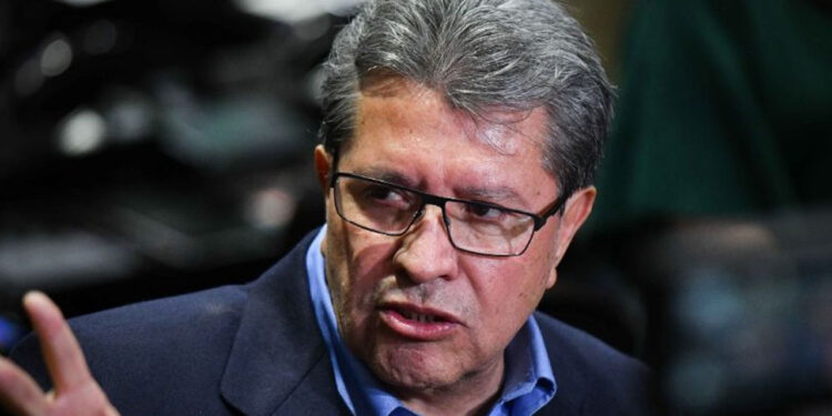 Jornada laboral de 40 horas en riesgo, debe haber consenso, dice Monreal