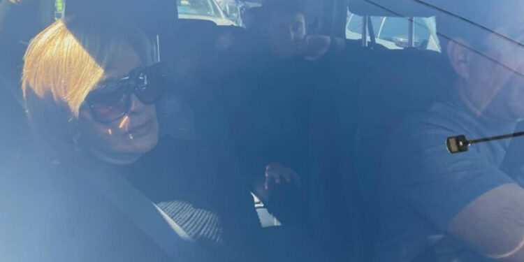 “¡Ya basta!”: Sylvia Pasquel enfurece tras ser cuestionada por la muerte de su mamá, Silvia Pinal