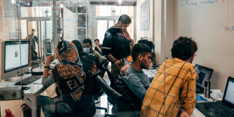 Más de 10 horas al día de sedentarismo daña el corazón, también en quienes hacen ejercicio