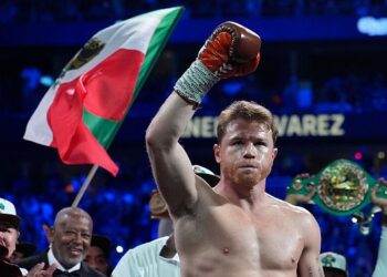 Canelo Álvarez sufre castigo; quedó fuera de los boxeadores mejores pagados del 2024
