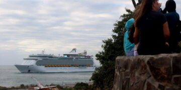 Llega crucero ‘Navigator of the Seas’ a Mazatlán este lunes