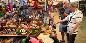 Arriban dos cruceros a Mazatlán con más de 6 mil 800 pasajeros a bordo