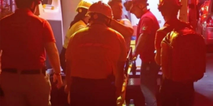 Hombre se pone a pintar su casa y termina en el hospital; ‘sin querer’ toca los cables de luz