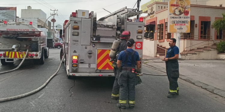 Se registró incendio en el restaurante el Palomar de Los Pobres en Culiacán