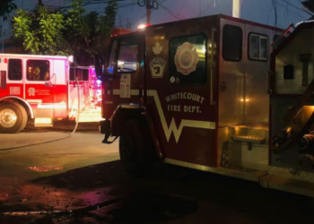 Se incendia conocido restaurante de hamburguesas en Villa Unión