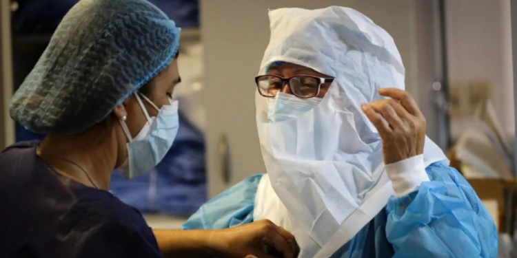 Estudio revela cómo la Covid-19 podría usar glóbulos rojos para propagarse por el cuerpo