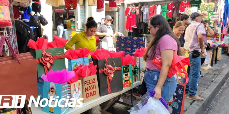 Comerciantes del centro de Culiacán reafirman que hay seguridad durante las ventas Navideñas