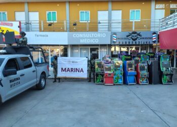 Marina decomisa 46 máquinas tragamonedas en Sinaloa