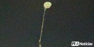 Por falta de mantenimiento Mazatlán “duerme” a oscuras; luminarias en Pradera Dorada NO funcionan