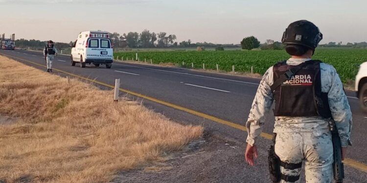 Un muerto y seis heridos tras accidente de unidad de la Guardia Nacional en Culiacán