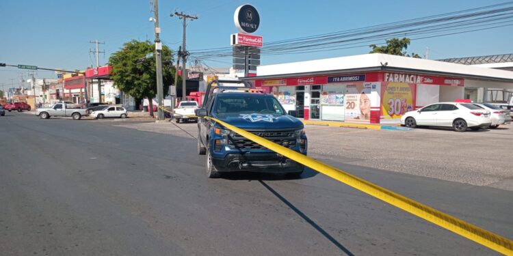 Atacan a balazos a conductor en la colonia Miguel Hidalgo