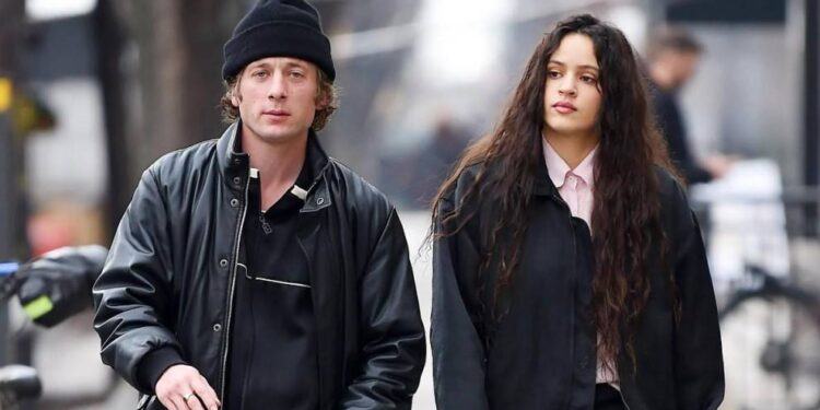 Noviazgos, bodas y rompimientos: las historias de amor y desamor de los famosos en 2024