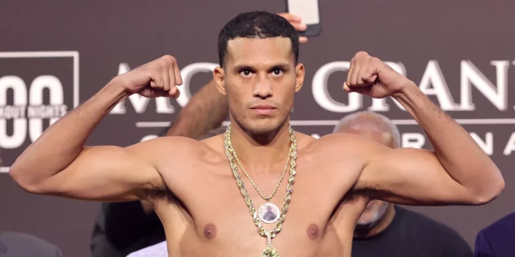 “Me tiene miedo”: David Benavidez vuelve atacar al Canelo Álvarez tras rechazar 70 mmd por pelear con él