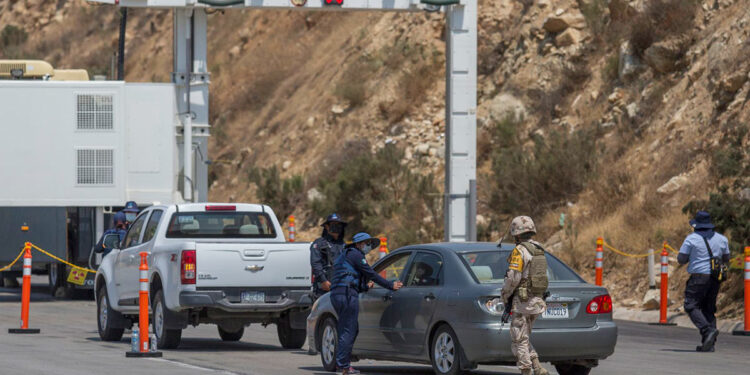 Retenes en carreteras rurales generan confianza en turistas y comerciantes: CONAGAM