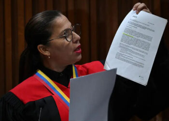 Venezuela multa con 10 mdd a TikTok por negligencia ante retos virales