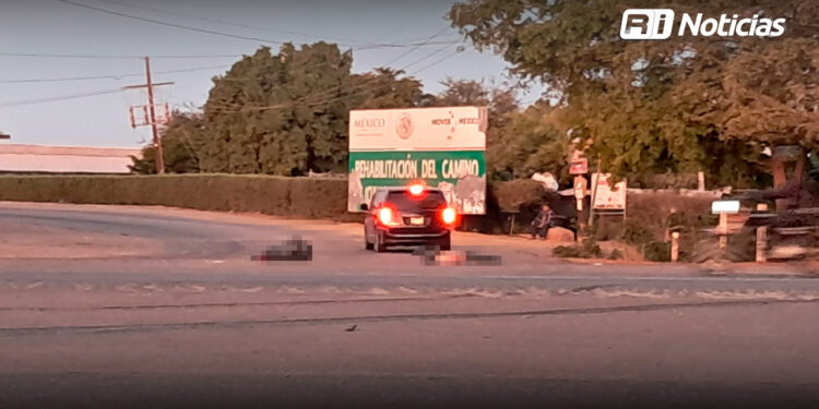 Hallan dos personas ejecutadas sobre el crucero de la carretera Eldorado y “La 20” en Costa Rica, Sinaloa