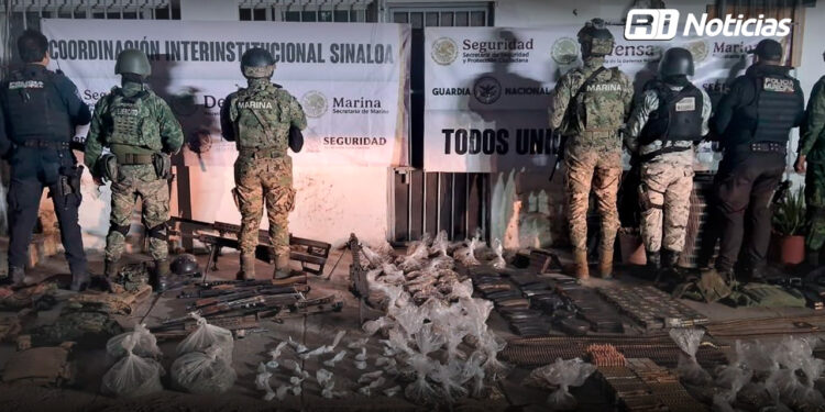 Aseguran dos vehículos, drogas, armamento y explosivos en Escuinapa