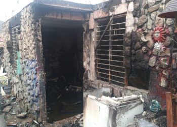 Incendio de taller en Hacienda de Urías es sofocado por Bomberos