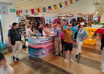 El crucero Carnival Panorama arriba a Mazatlán este miércoles