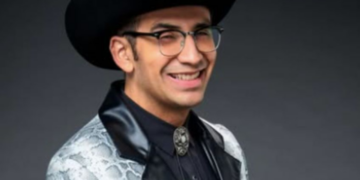 “El Capi” Pérez revela que ha prestado a sus amigos más de 30 mil pesos y les envía un mensaje: “quédense con el dinero”