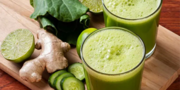 ¿Cada cuándo se recomienda tomar jugo verde y qué beneficios tiene?