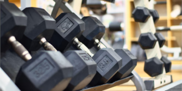 Joven de 22 años de edad muere mientras entrenaba en un gimnasio de la CDMX; fue víctima de un infarto