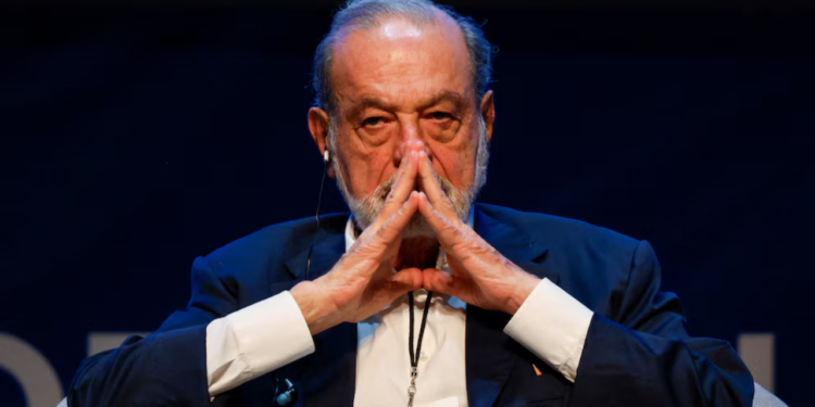 Carlos Slim asistirá a la toma de protesta de Donald Trump; se buscará negociar posibles aranceles