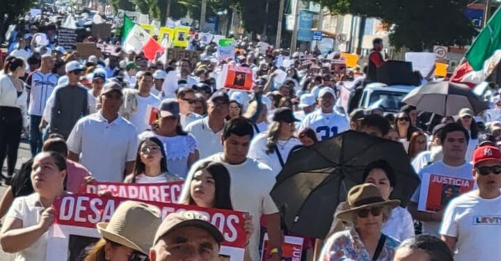 Culiacán marcha por la paz y justicia ante la violencia en Sinaloa