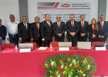 Ratifican a Hugomar Peraza Ponce como presidente de la CMIC Sinaloa Sur