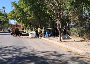 Un muerto y tres heridos en accidente vehicular en la colonia Chapultepec