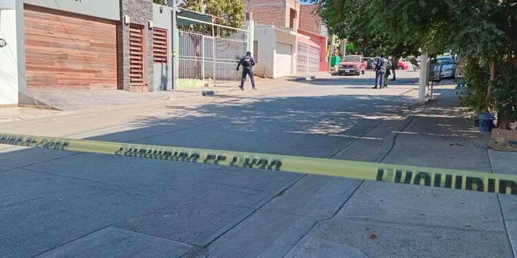 Balacera en Sanalona deja daños en viviendas, carretera y subestación de CFE