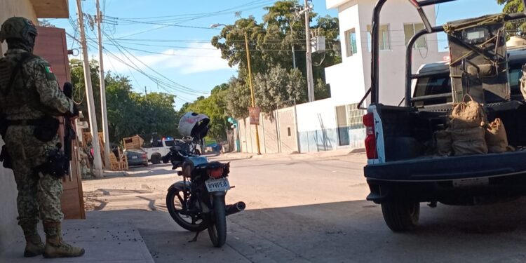 Atacan la base de seguridad de la Policía Estatal en la sindicatura de Villa Juárez en Navolato